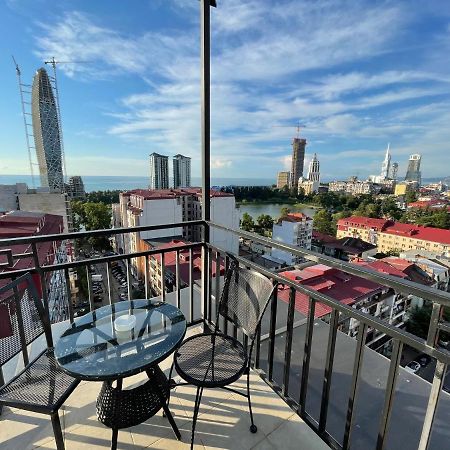 Apartments At Like House Batumi Exterior foto