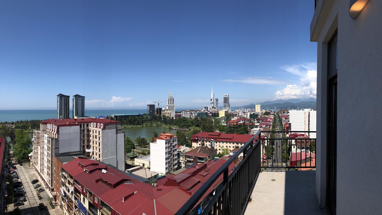 Apartments At Like House Batumi Exterior foto